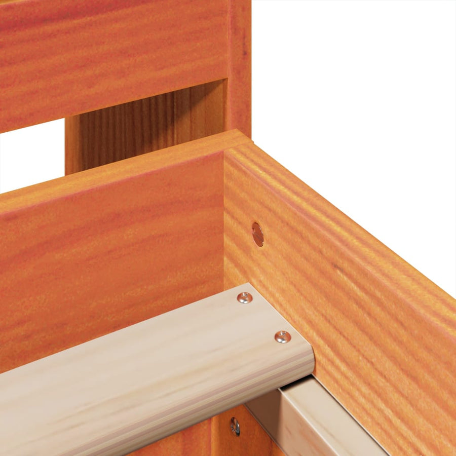 Bedframe zonder matras massief grenenhout wasbruin 150x200 cm