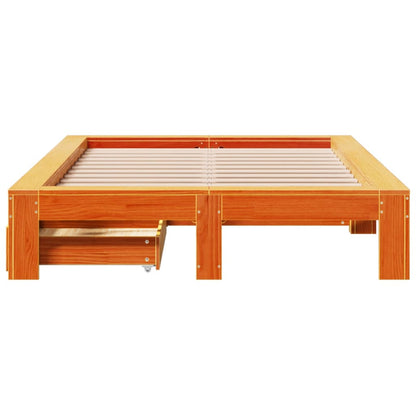 Bedframe zonder matras massief grenenhout wasbruin 135x190 cm