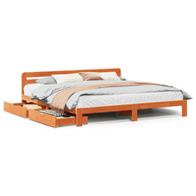 Bedframe zonder matras massief grenenhout wasbruin 200x200 cm