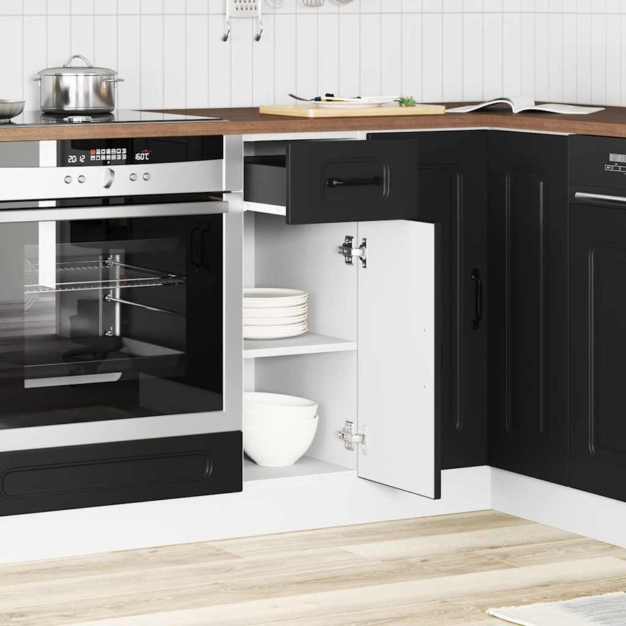 Keuken onderkast Kalmar bewerkt hout zwart