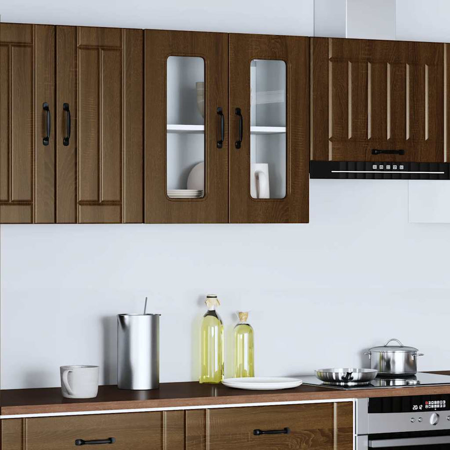 Keukenwandkast met glazen deur bewerkt hout bruin eikenkleur