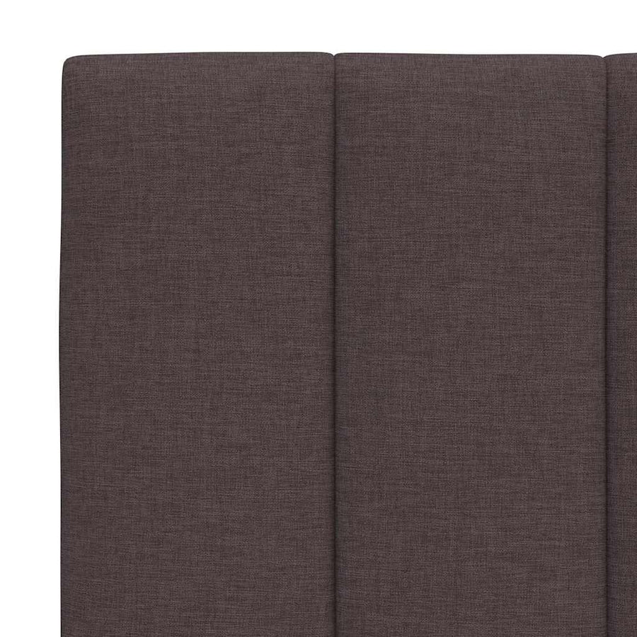 Bedframe zonder matras stof donkerbruin 200x200 cm