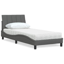 Bed met matras stof donkergrijs 80x200 cm