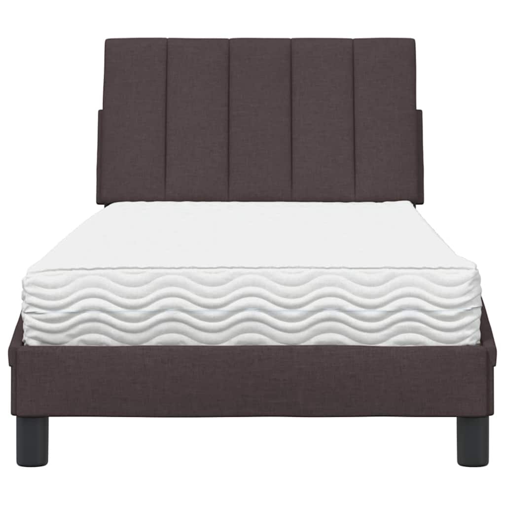 Bed met matras stof donkerbruin 90x200 cm