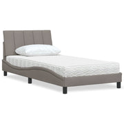 Bed met matras 100x200 cm taupe stof