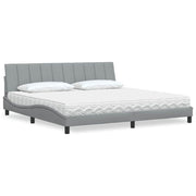 Bed met matras 200x200 cm lichtgrijs