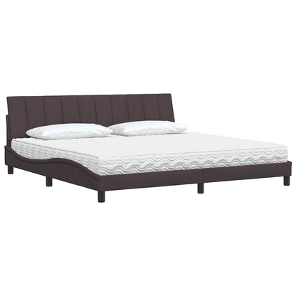 Bed met matras stof donkerbruin 200x200 cm