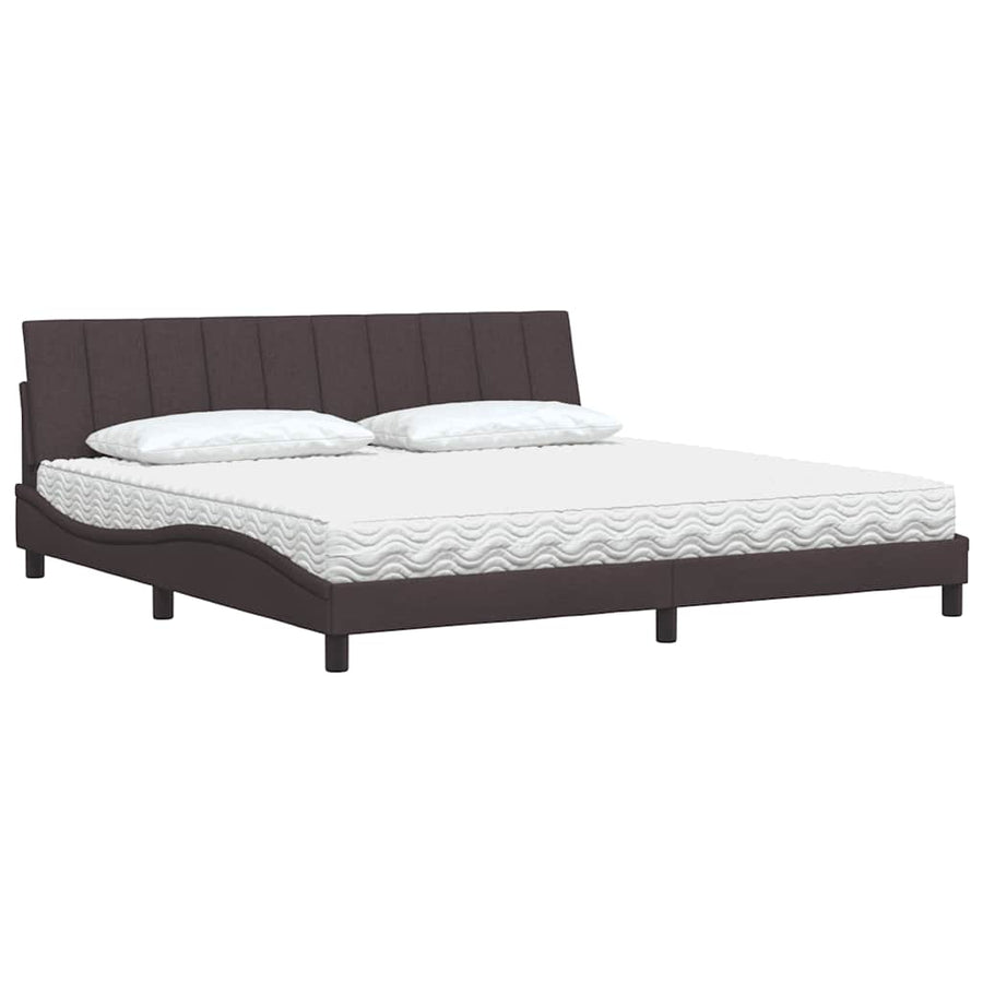 Bed met matras stof donkerbruin 200x200 cm