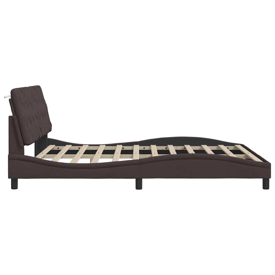 Bedframe zonder matras stof donkerbruin 180x200 cm