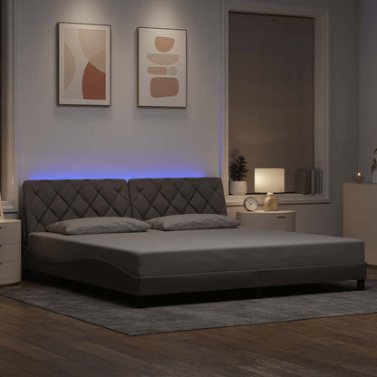Bedframe met LED zonder matras 200x200 cm stof taupe