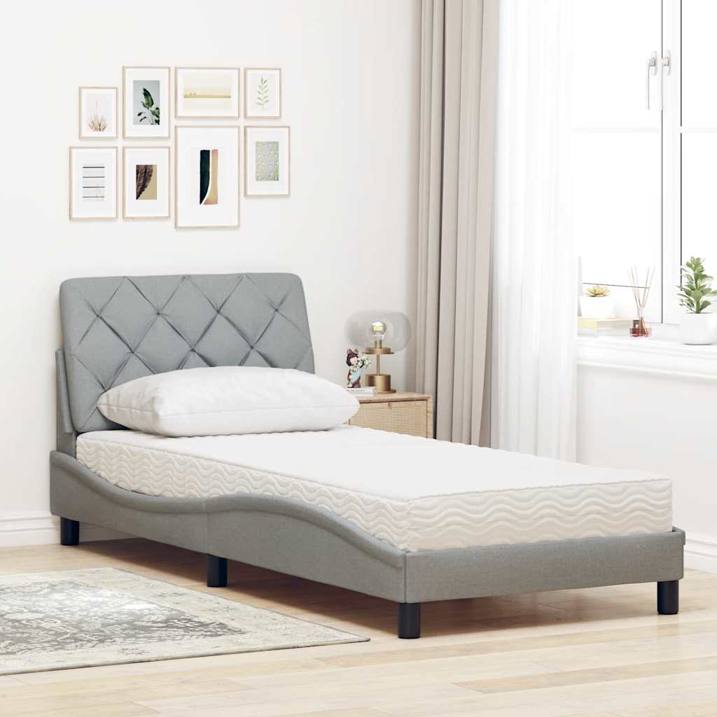 Bed met matras stof lichtgrijs 90x200 cm