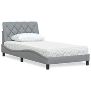 Bed met matras 100x200 cm lichtgrijs