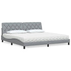 Bed met matras 200x200 cm lichtgrijs stof