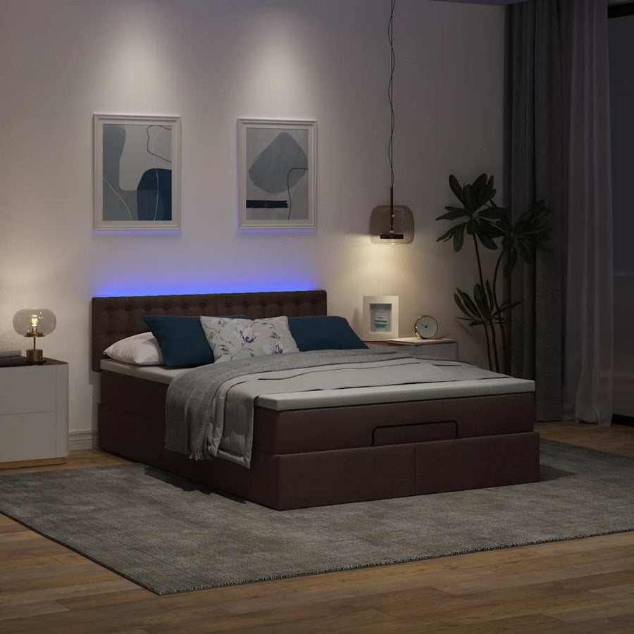Ottoman bed met matras en LED's 140x200cm stof donkerbruin