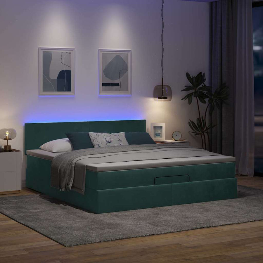 Ottoman bed met matras en LED's 180x200 cm fluweel donkergroen