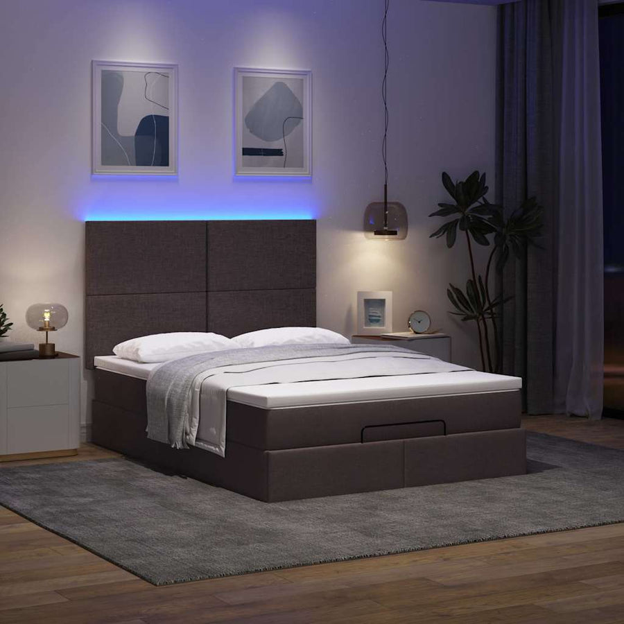 Ottoman bed met matras en LED's 140x200cm stof donkerbruin