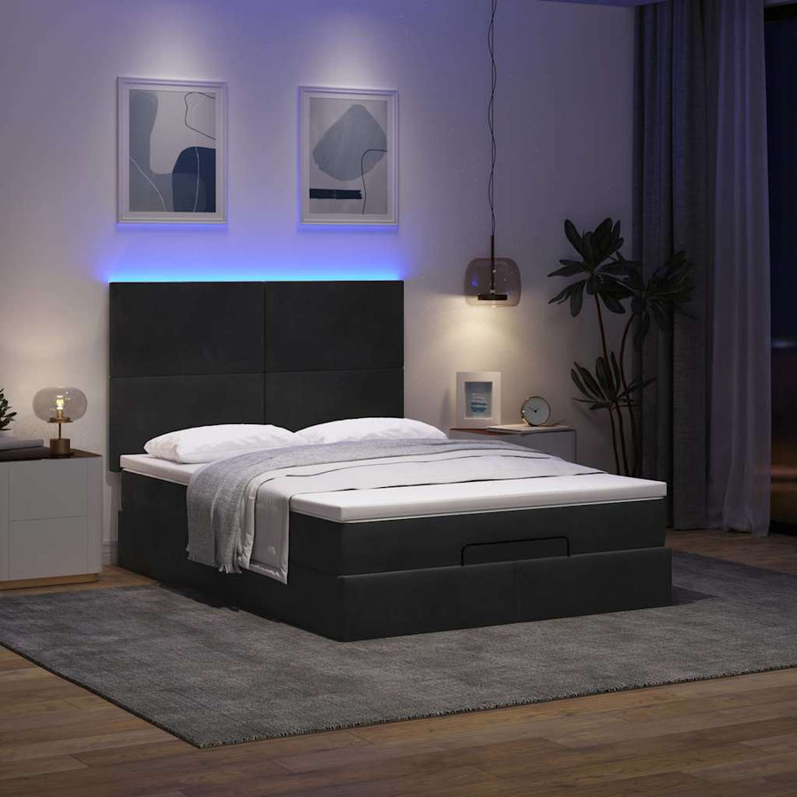 Ottoman bed met matrassen en LED's 140x190cm fluweel zwart