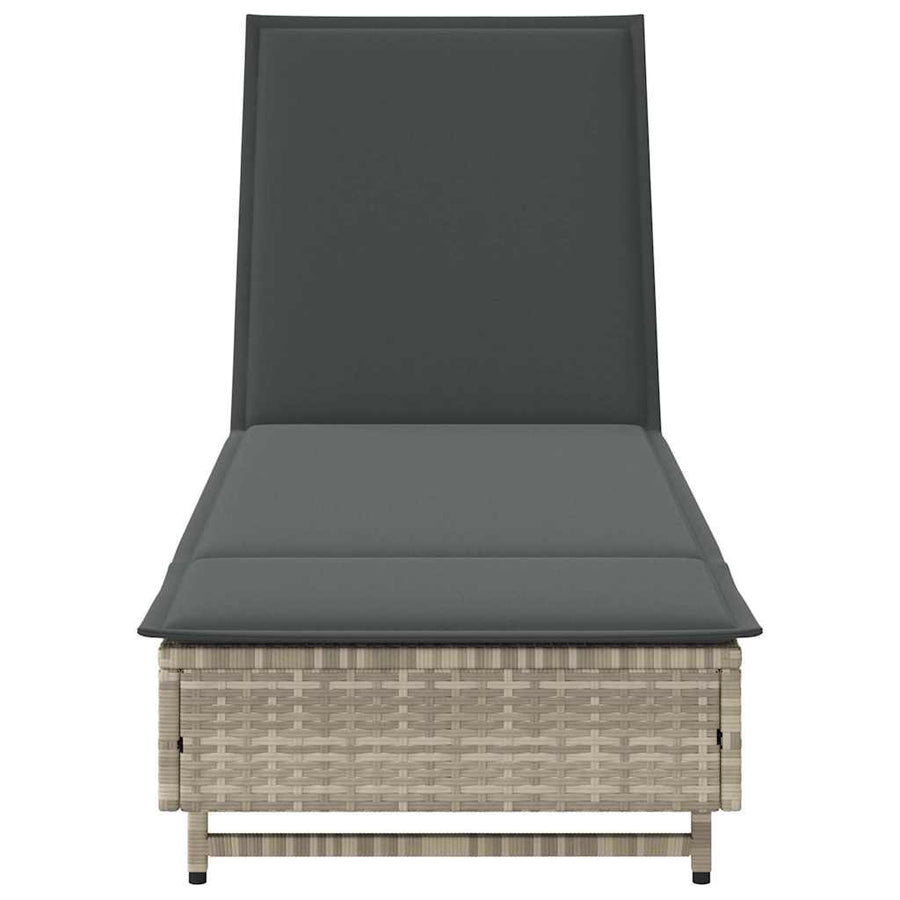 Ligbed met wielen en kussens poly rattan lichtgrijs