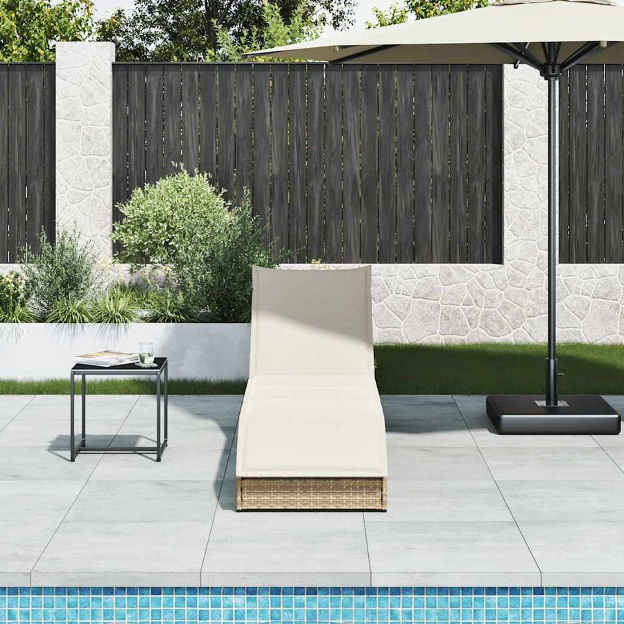 Ligstoel inklapbaar met kussen opbergruimte poly rattan beige