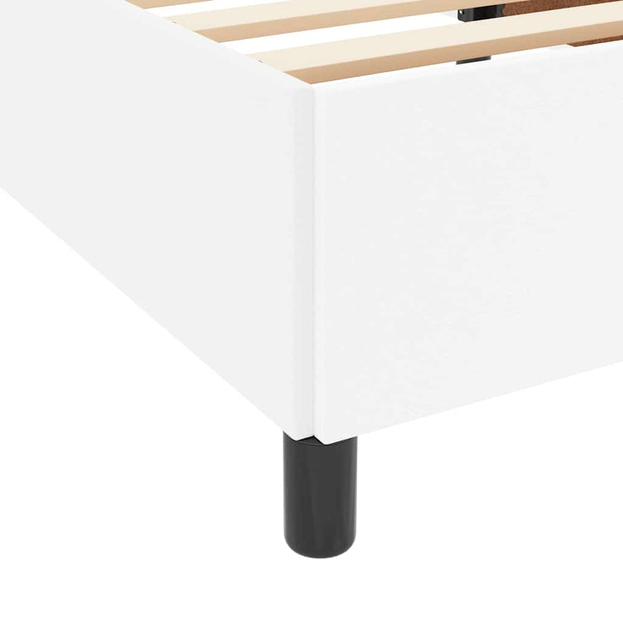 Bedframe met matras Wit 140 x 190 cm Kunstleer