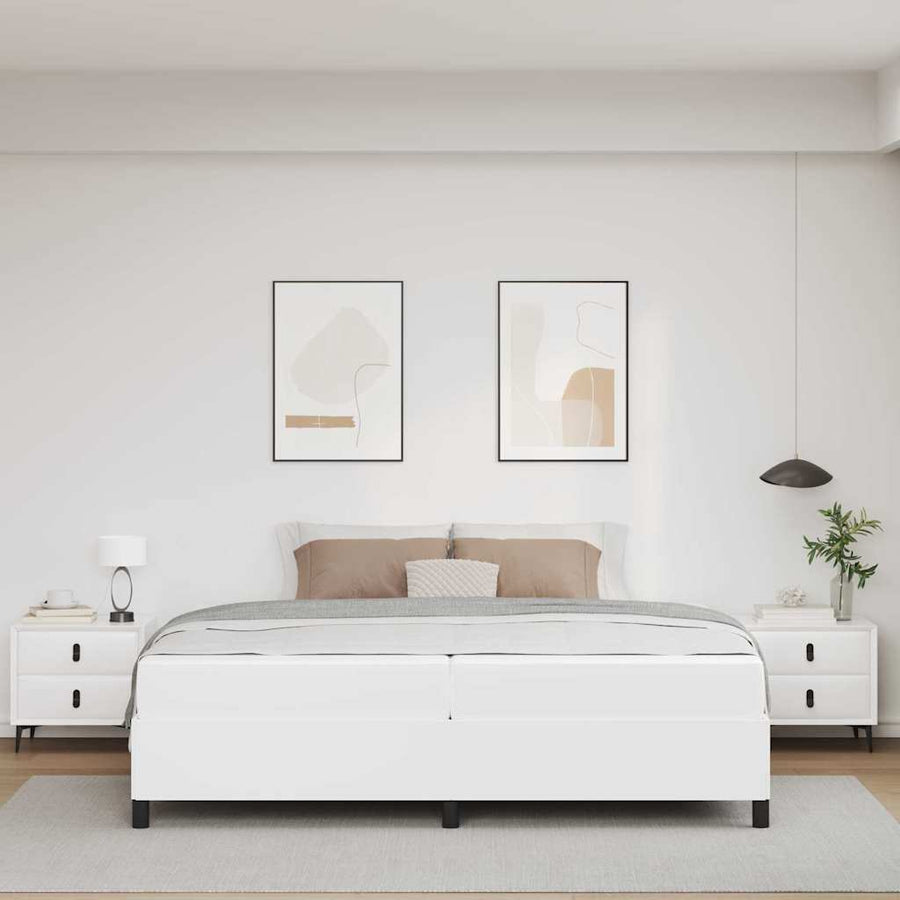 Bedframe met matras Wit 200 x 200 cm Kunstleer