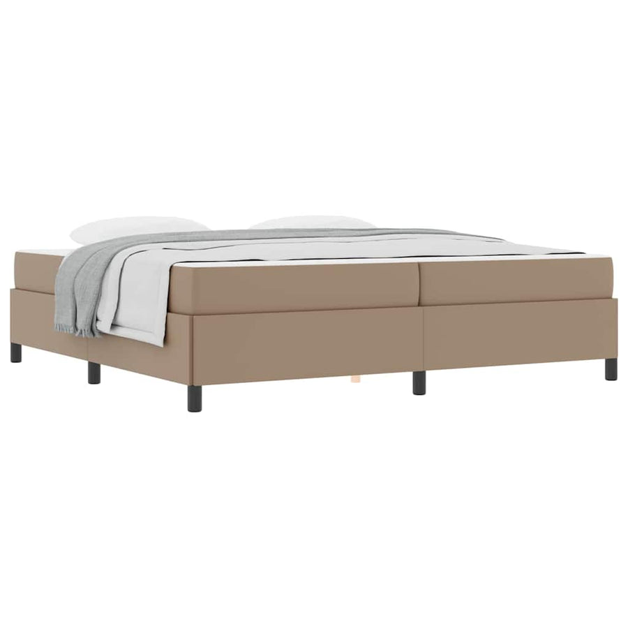 Bedframe met matras Cappuccino 200 x 200 cm Kunstleer