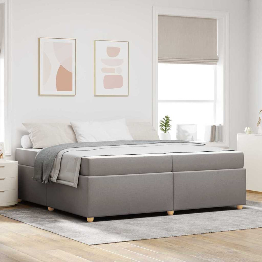 Bedframe met matras Taupe 200 x 200 cm Stof