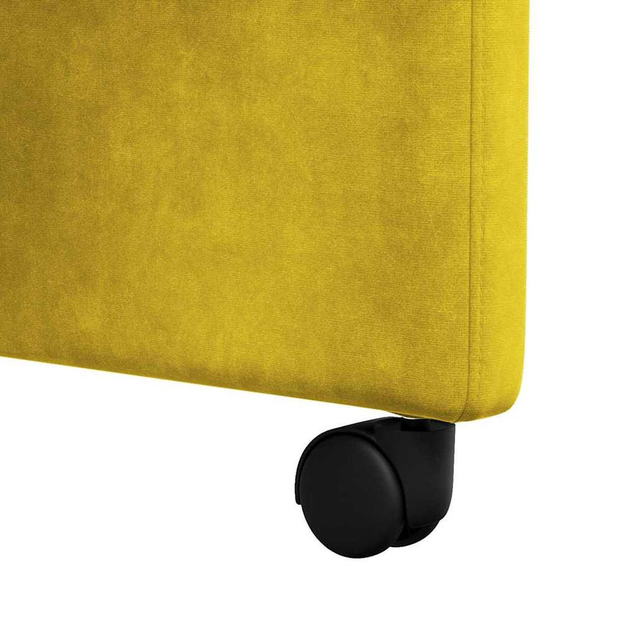 Eetstoelen met wielen 2 pcs Geel 58 x 67 x 97 cm Fluweel