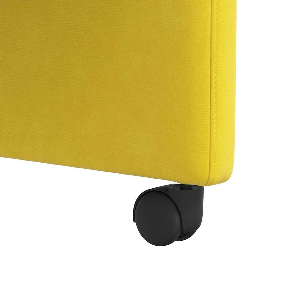 Eetstoelen met wielen 2 pcs Geel 58 x 65 x 98 cm Fluweel