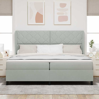 Boxspringbed met hoofdeinde Lichtgrijs 200 x 200 cm Fluweel