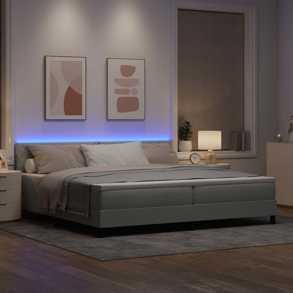 LED Box Spring Bed Lichtgrijs 200 x 200 cm Fluweel