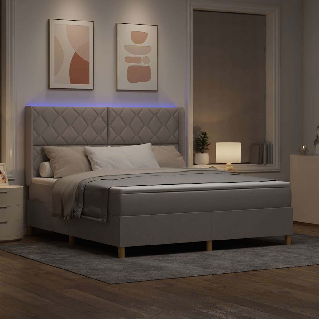 Boxspringbed met LED-stripverlichting Taupe 180 x 200 cm Stof
