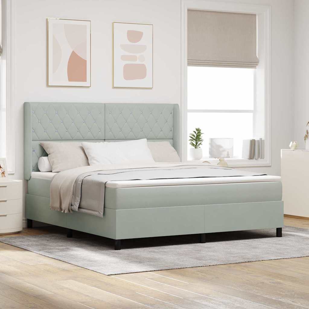 Boxspringbed met matras met LED Lichtgrijs 180 x 200 cm Fluweel