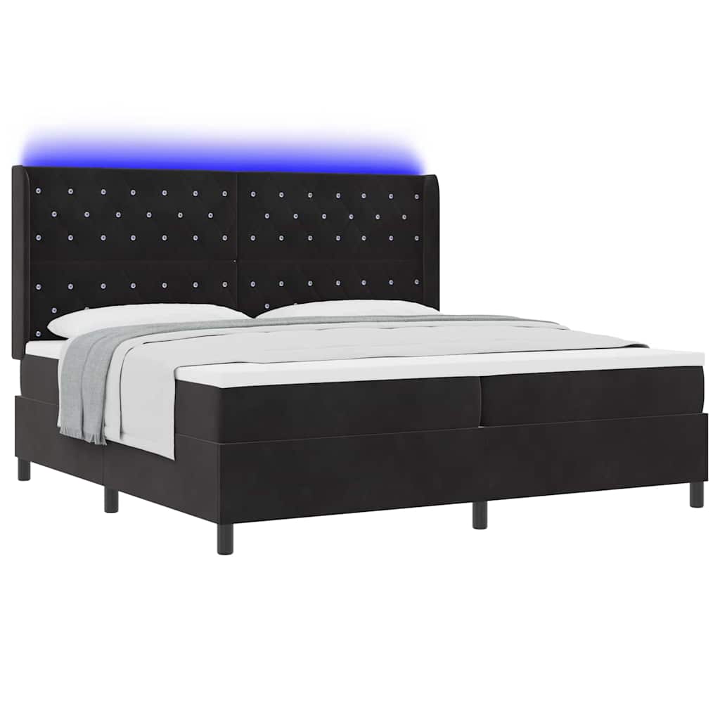 Boxspringbed met matras met LED Zwart 200 x 200 cm Fluweel