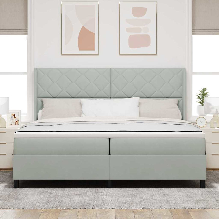 Boxspringbed met hoofdeinde Lichtgrijs 200 x 200 cm Fluweel