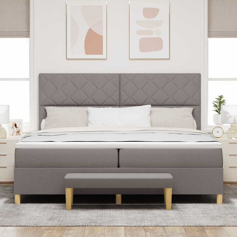 Boxspring bed met kussen met hoofdeinde Taupe 200 x 200 cm Stof