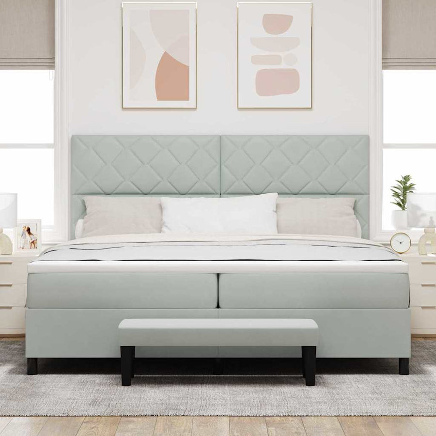 Boxspring bed met hoofdeinde Lichtgrijs 200 x 200 cm Fluweel