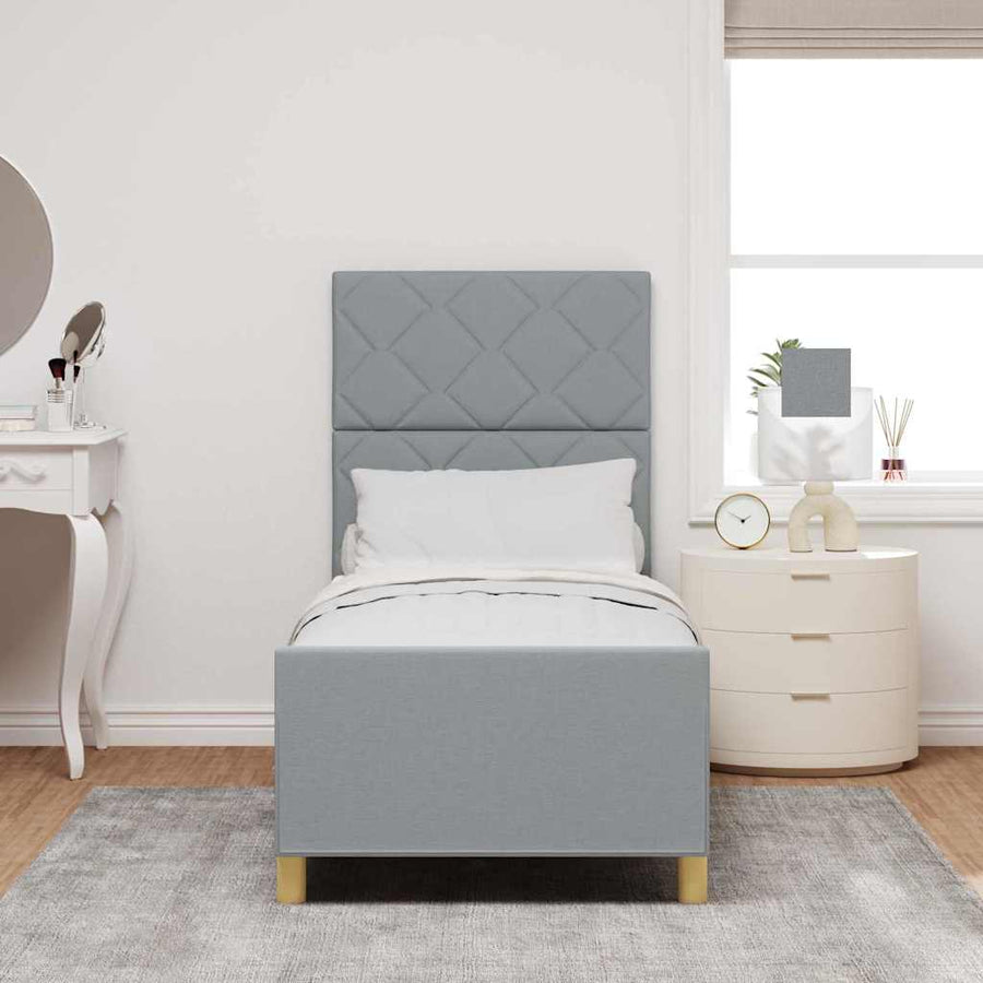 Bedframe met hoofdeinde Lichtgrijs 80 x 200 cm Stof