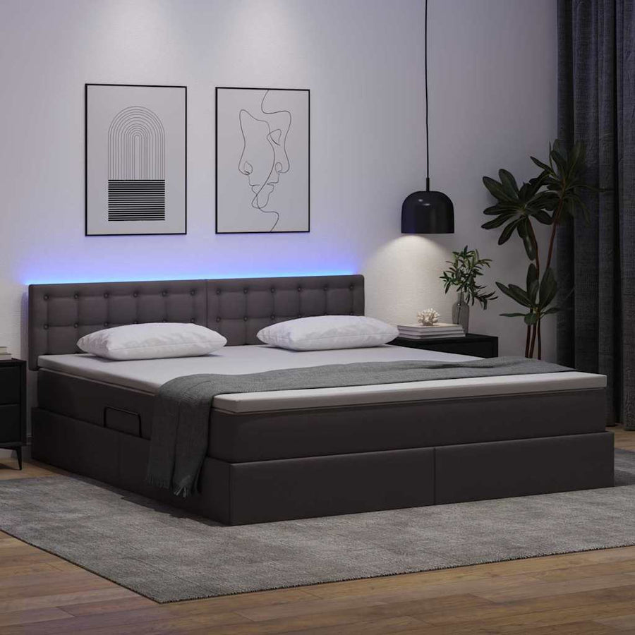 Bed met LED -striplichten met hoofdeinde Grijs 180 x 200 cm PVC