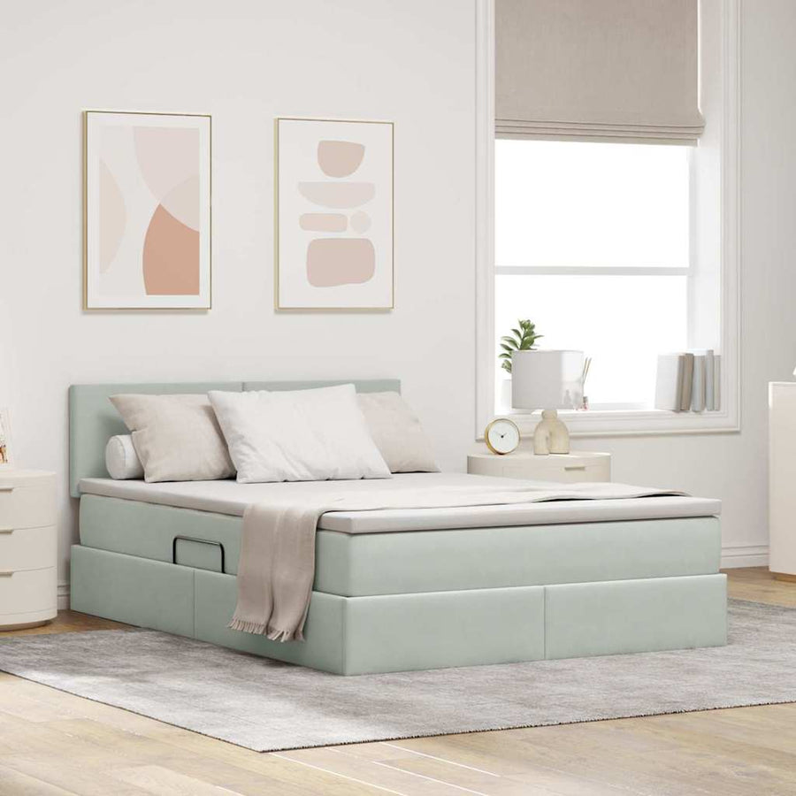 Bed met LED -striplichten Lichtgrijs 140 x 200 cm Fluweel