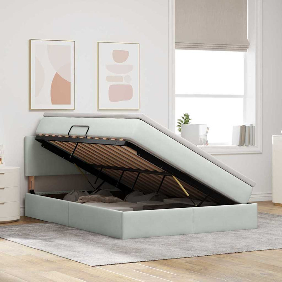 Bed met LED -striplichten Lichtgrijs 140 x 200 cm Fluweel