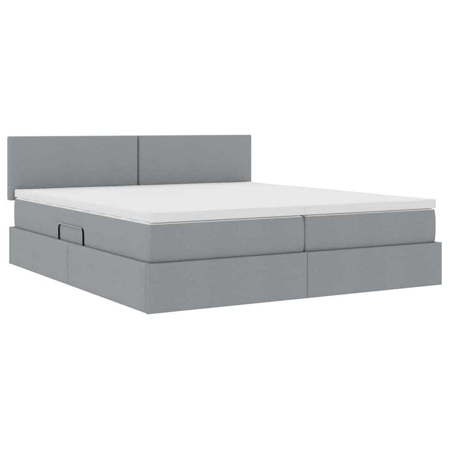 Bed met LED-striplichten Lichtgrijs 180 x 200 cm Stof