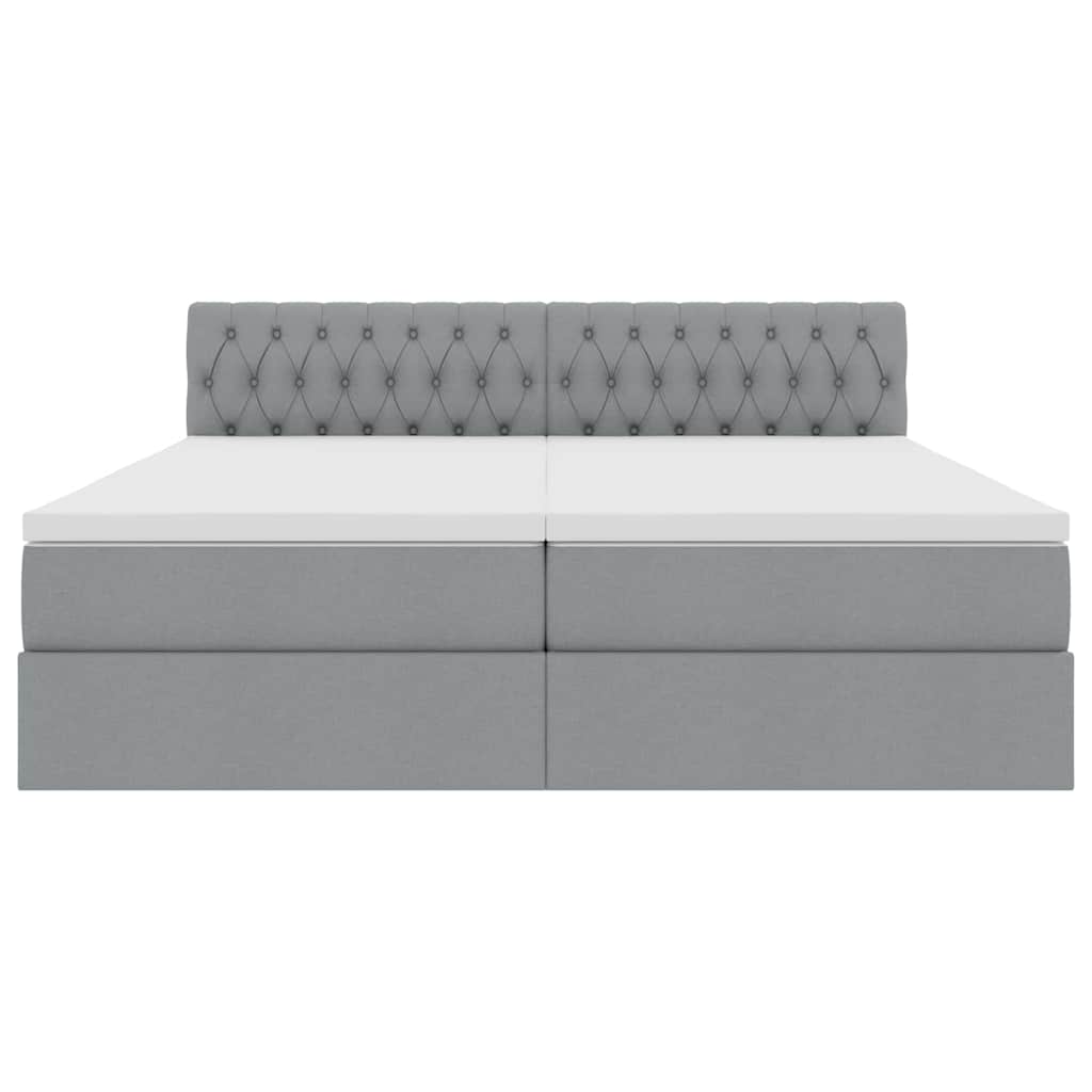 Bed met LED-striplichten Lichtgrijs 180 x 200 cm Stof
