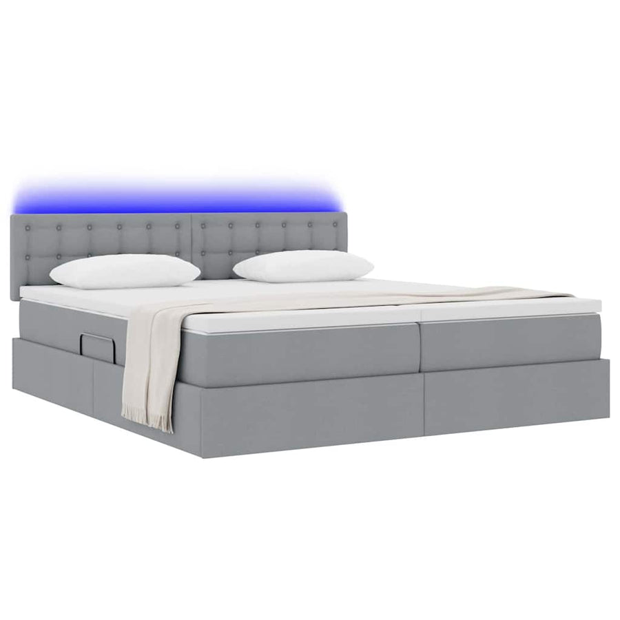 Bed met LED-striplichten Lichtgrijs 180 x 200 cm Stof