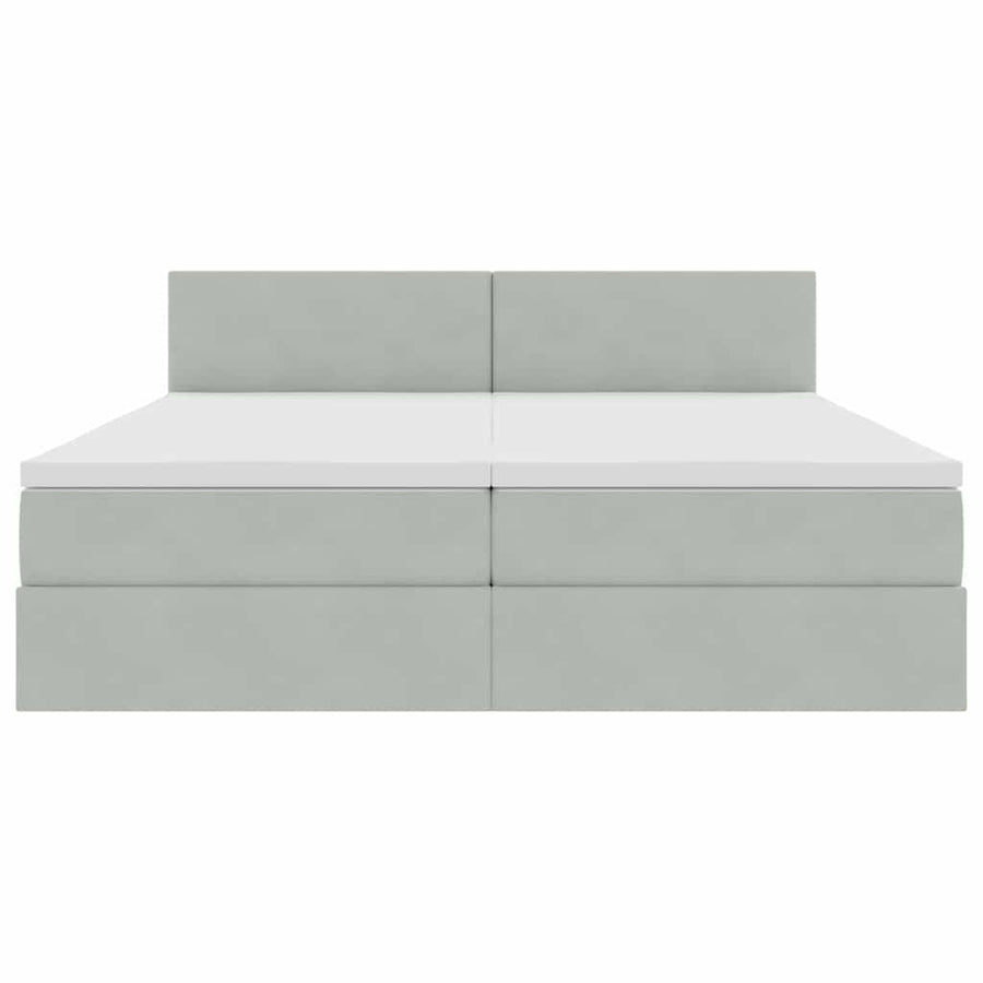 Bed met LED-stripverlichting Lichtgrijs 180 x 200 cm Fluweel