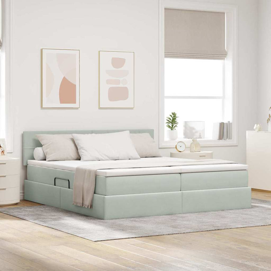 Bed met LED-stripverlichting Lichtgrijs 180 x 200 cm Fluweel