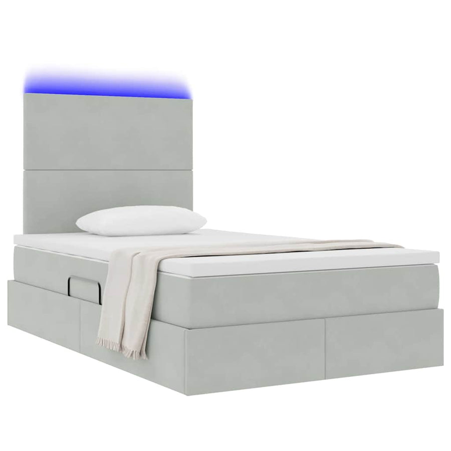 Bed met LED -striplichten Lichtgrijs 120 x 200 cm Fluweel