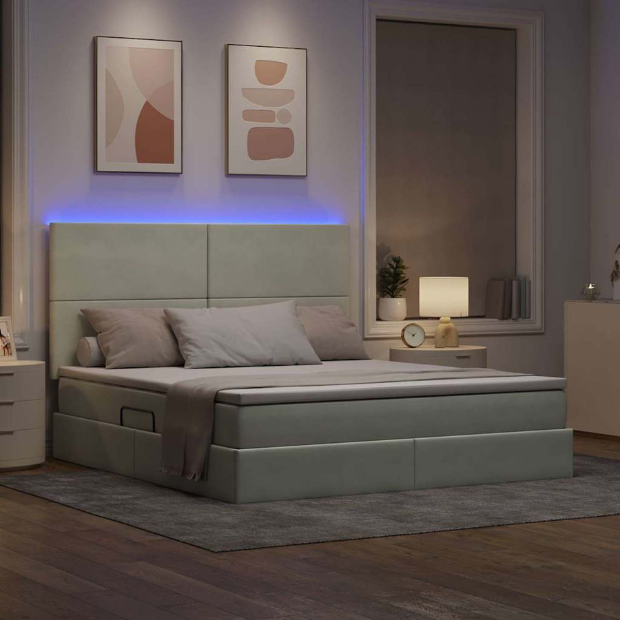Bed met LED -striplichten Lichtgrijs 180 x 200 cm Fluweel