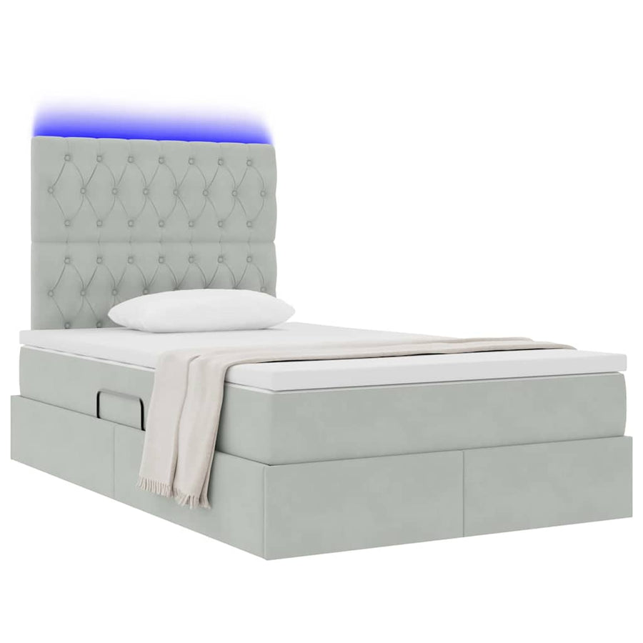Bed met LED -striplichten Lichtgrijs 120 x 200 cm Fluweel