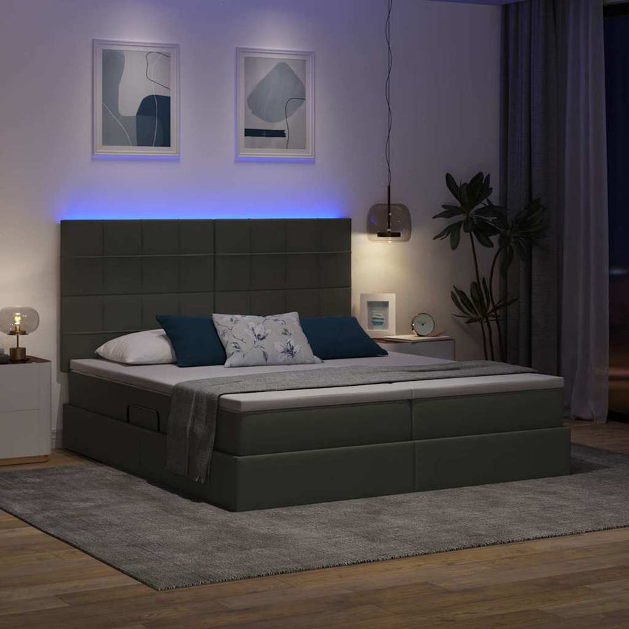 Bed met LED-stripverlichting Donkergrijs 180 x 200 cm Stof
